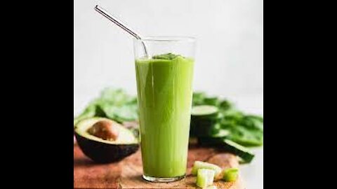 Lose WEIGHT In Just A WEEK Just By Taking A Green Smoothie Everyday