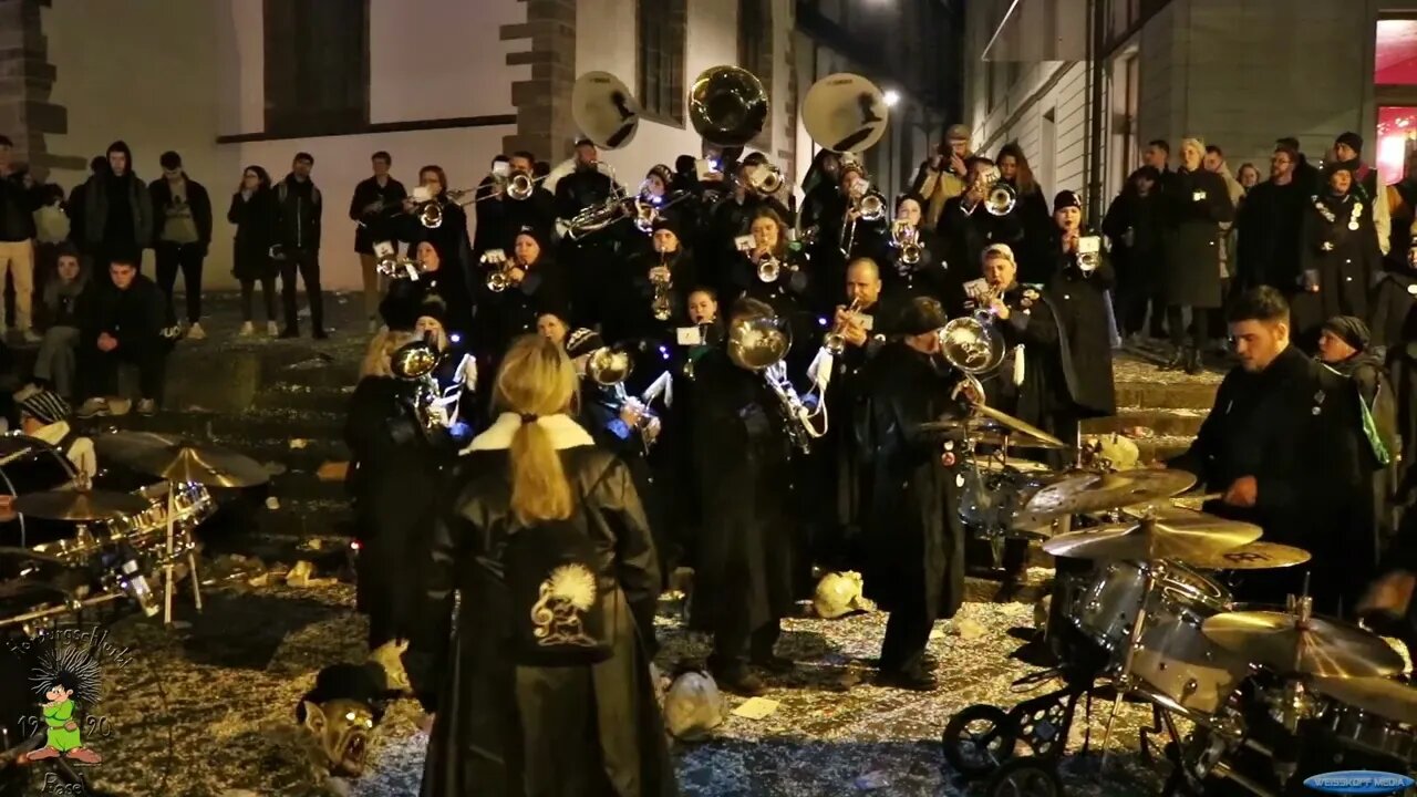Basler Fasnacht 2022 - Horburgschlurbi - Show Must Go On