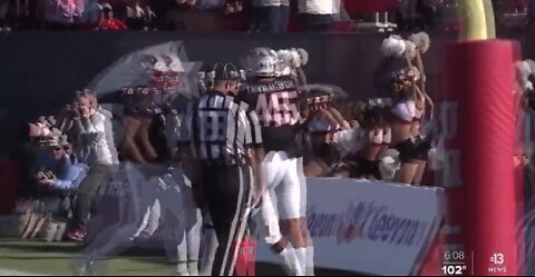 UNLV football team still practicing, despite season postponed