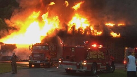 Massive Fire Breaking Out Inside A Furniture Store In Netherland!