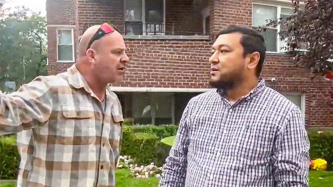 NYC Resident Confronts Pro-Palestine Man