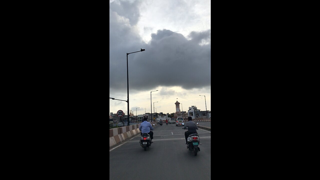 SURAT📍