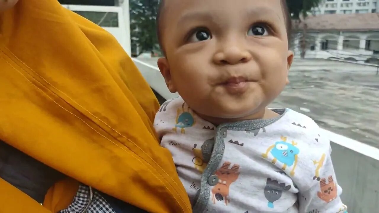 FAWAZ VLOG BARENG UMI || SAMBIL MAKAN SORE