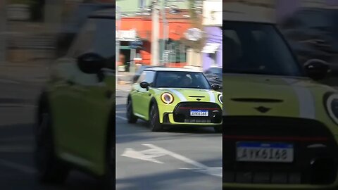 MINI COOPER VERDE