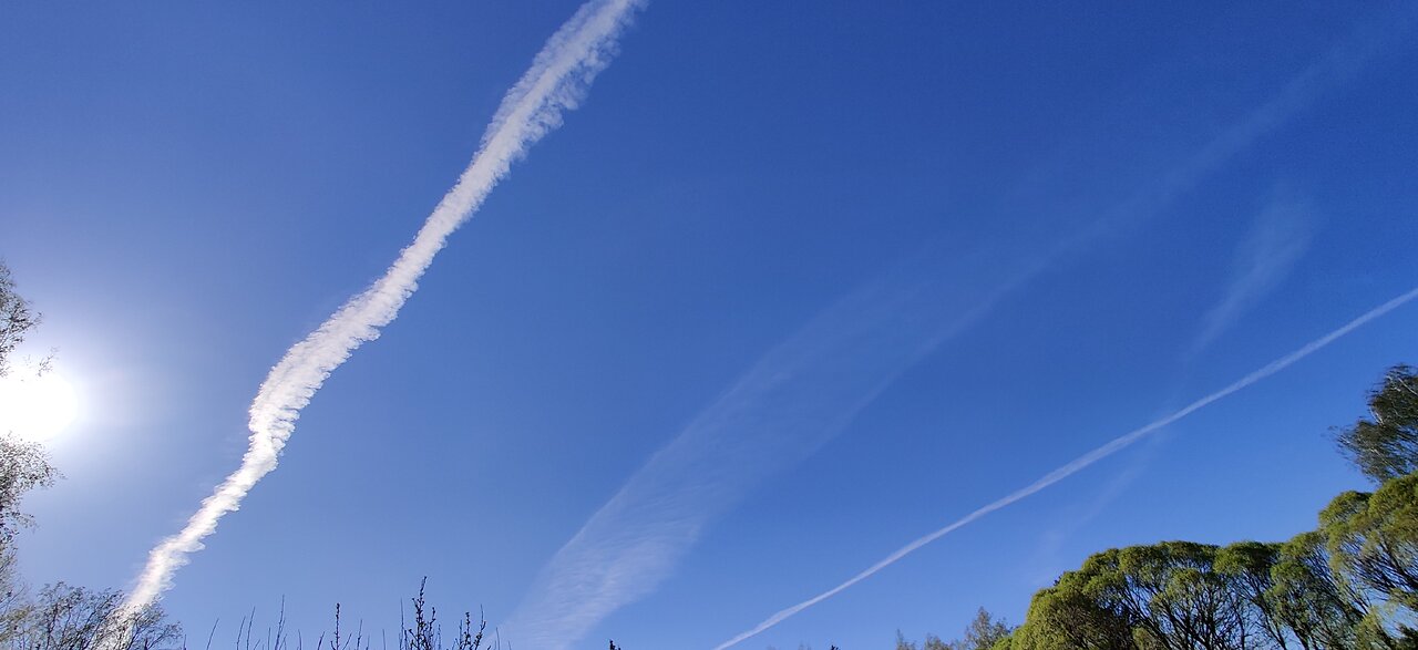 15.5. - 16.5.2024: White trails