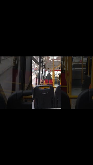 A dos por hora … así son los colectiveros acá.