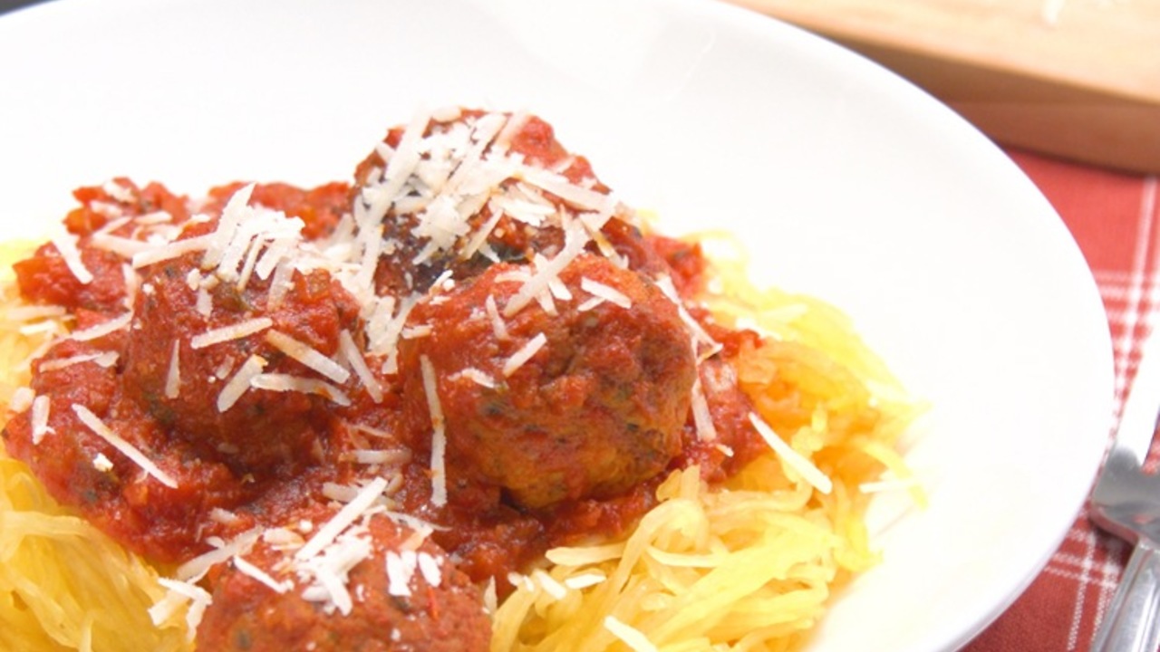 Slow Cooker Spaghetti Squash & Meatballs