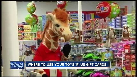 Bed Bath & Beyond is accepting your Toys 'R' Us gift cards until April 5