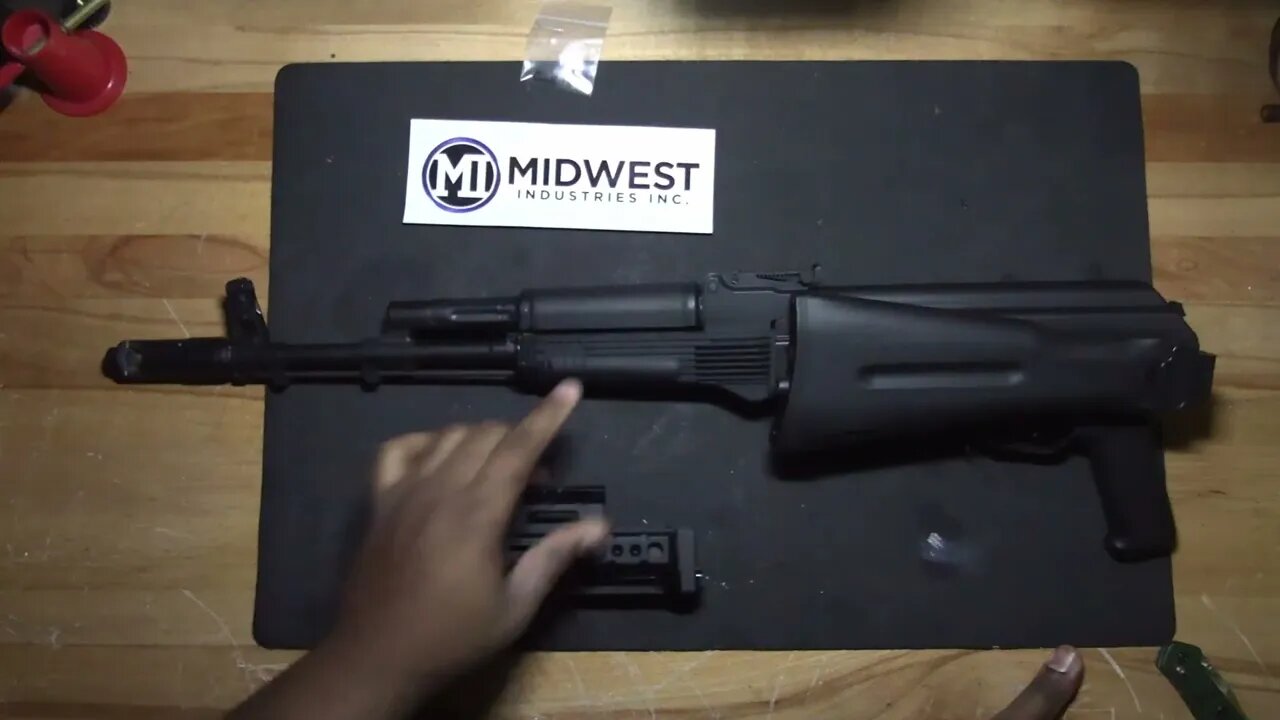 Midwest Industries AK ALPHA SERIES M-LOK 6" HANDGUARD