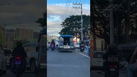 Watching a Jeepney #shorts #shortvideo #viral #shortsvideo #shortsfeed #philippines #travel #short