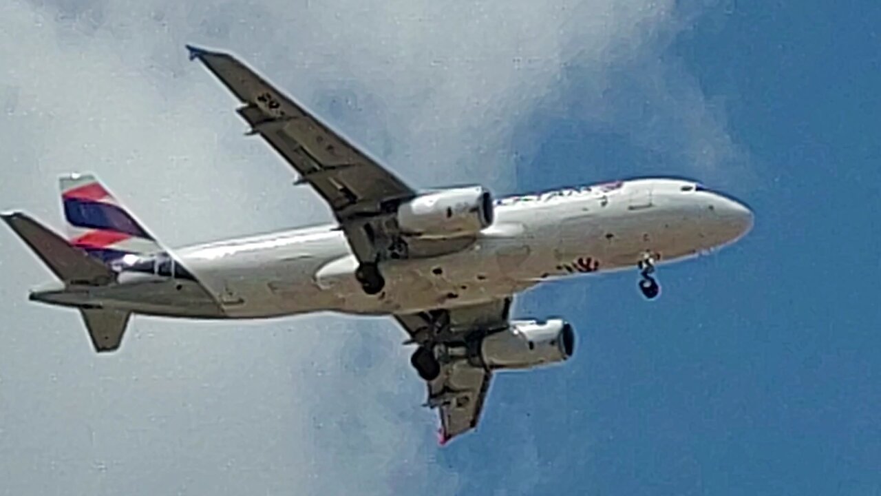 Airbus A320 PR-MBA coming from Salvador to Fortaleza