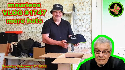 maurieos VLOG #1747 more hats