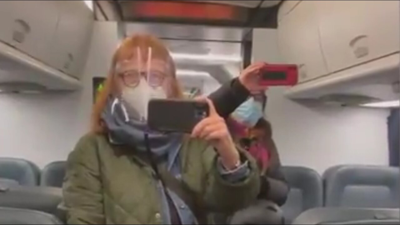 Woman Threatens Maskless Men Drinking Coffee On Train "I have 70,000 Twitter Followers!"