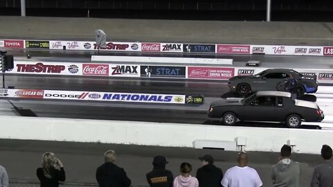 Hellcat vs Z06 Corvette - drag racing-25