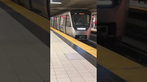 Slick Montréal Metro
