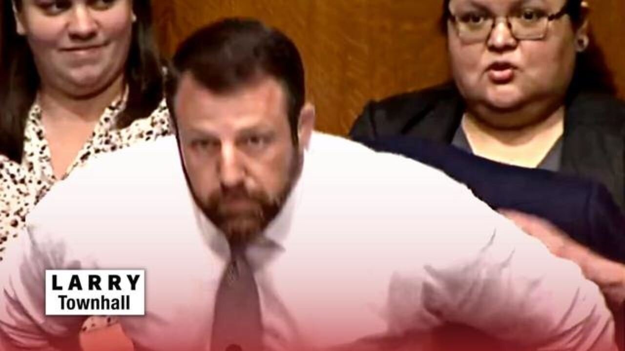 Republican Squares Up Against Democrat Union Boss During Senate Hearing