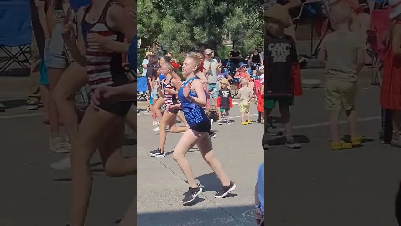 Dance club 4th of July hillsboro parade