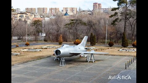 There is only one aviation monument in Yerevan and it is dedicated to the MiG-19S fighter.