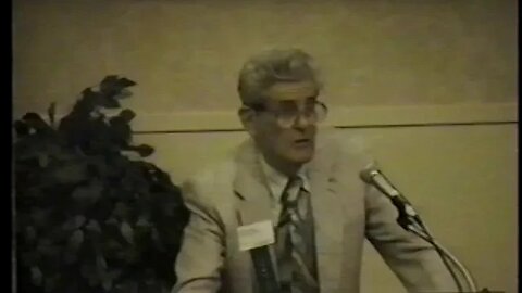 Dr. Steelink and Dr. Jones discuss fluoride and tooth decay, Tucson, 1995