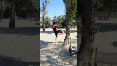 Backflip on the beach in #riccione 🍹PT.2