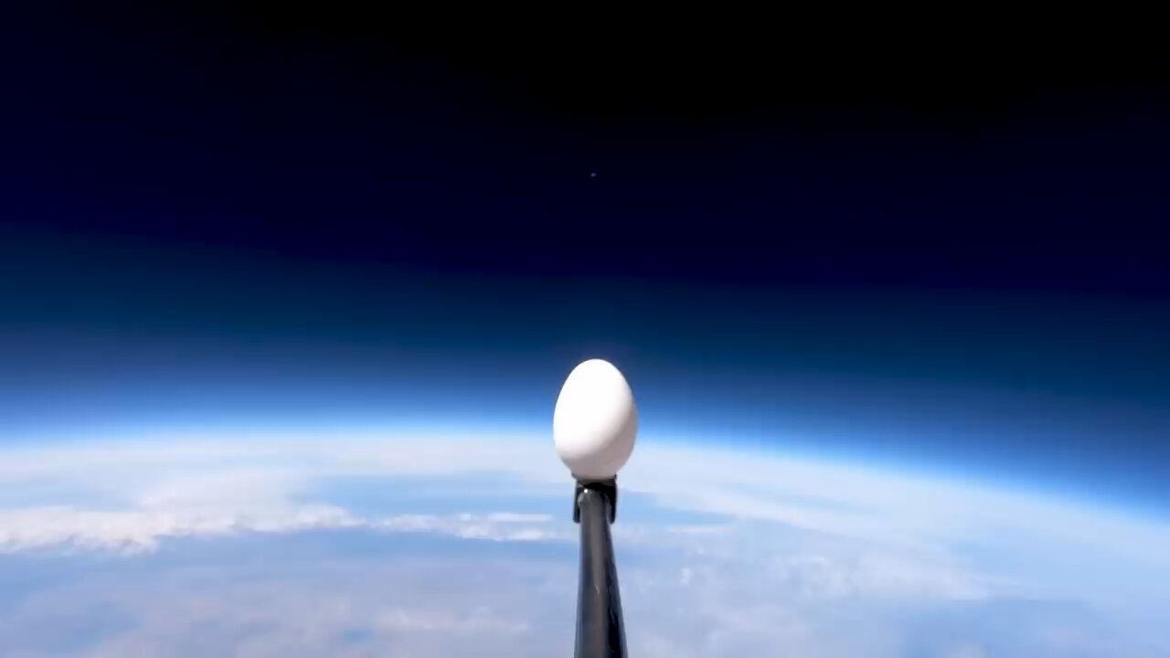 Dropping An Egg From Space What the efect!!!!!!