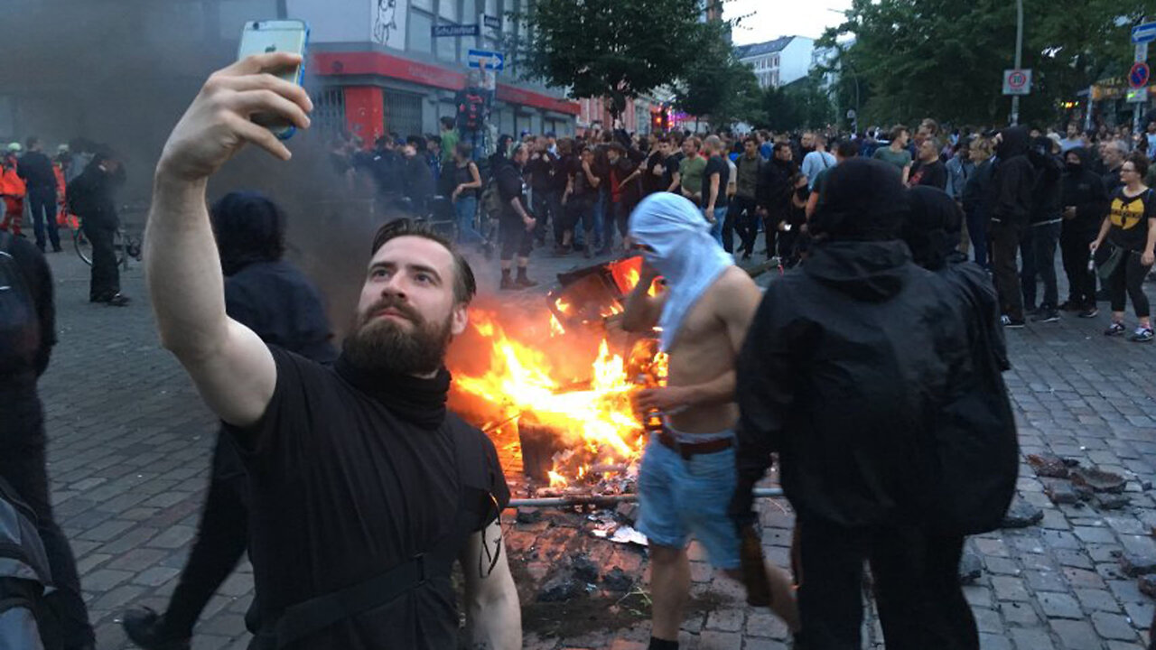 People Have Lost Their Effing Minds