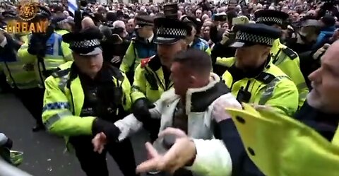 TOMMY ROBINSON ARRESTED