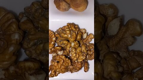 walnut and apricot in winter weather with wife #shorts #khana #imrankhan #pti