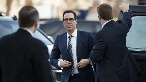 Mnuchin Reportedly Suggested Easing Tariffs On Chinese Goods