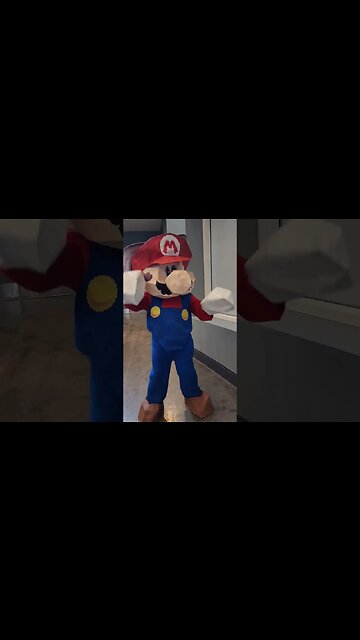 Megacon | It's a me Super Paper Mario #cosplay