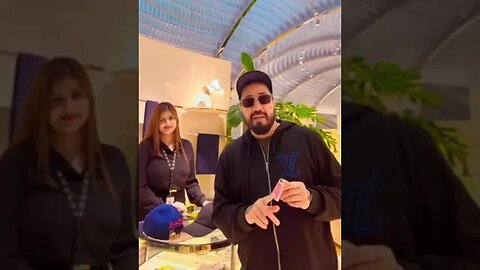 Now Indians can use Indian currency in Qatar | singer mika singh explain