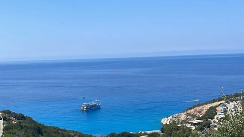 Βασίλης Καρράς - (σαν) Μαγνήτης