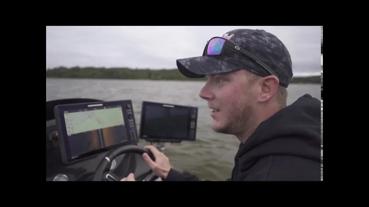 Jonathan VanDam on Humminbird Sidescan