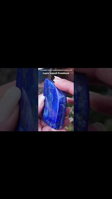 Lapis amplifies the energies of protection, insight, power & determination.Mineral Goddess Crystals