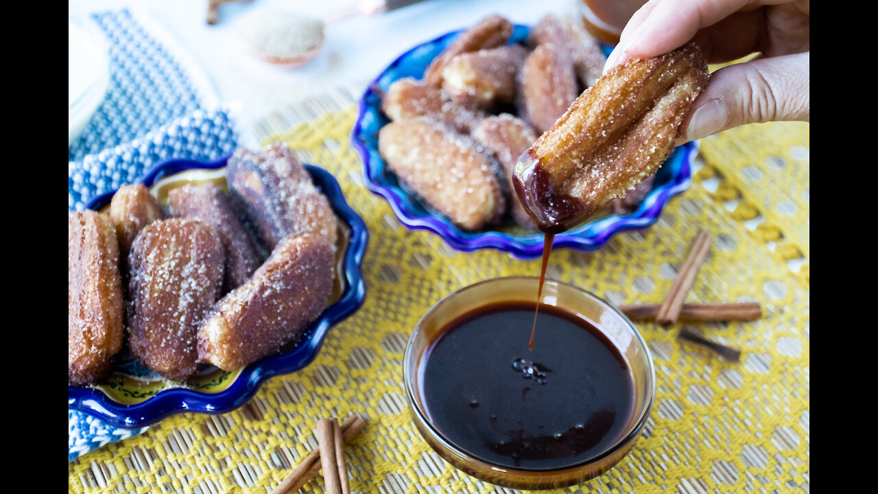 Cooking w/Caramel Eps. 37 - Cake Mix Churro Bites