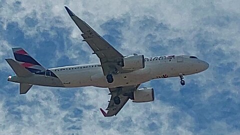 Airbus A320NEO PR-XBQ coming from São Paulo to Fortaleza