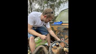 old jeep engine starts after siezing up from 10+ years of sitting in the weather