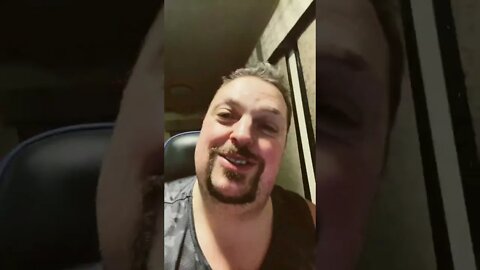 Gorilla Flips Everyone Off At The Zoo 🤣