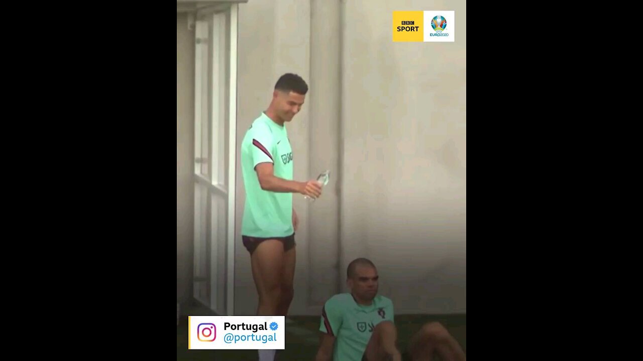 ronaldo pranked with friends