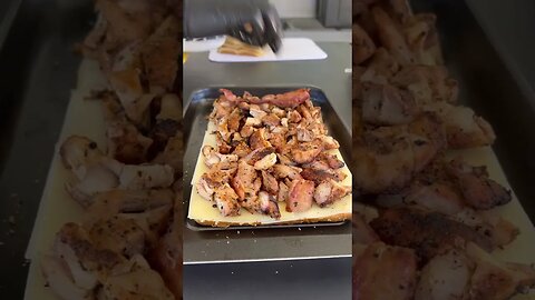 Grilled chicken sliders