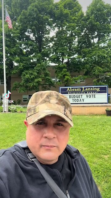 Vote 🗳️ ⚫️ Yes Schools Budget 💵 🏫 & Wrote ✍️ ⚫️ in My Name José López One School Board Members