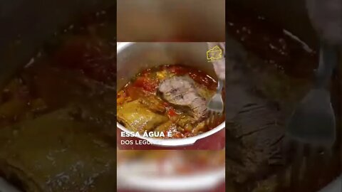 Carne feita na panela de pressão, uma delícia