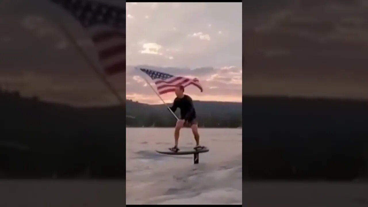 Happy 4th πΊπΈ featuring the Mark Zuckerberg himself surfing ππΌ