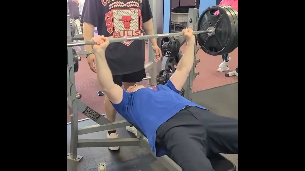 315lb x 12 Raw Bench at 60 years old ( 2021 ) Crazy old man (( Subscriber request video )