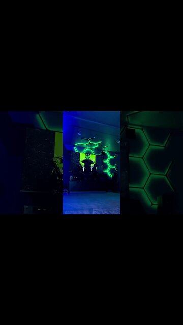 POV My Gaming Setup In My Dreams 5