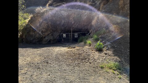 EXPLORING L.A. - THE BRONSON CAVES