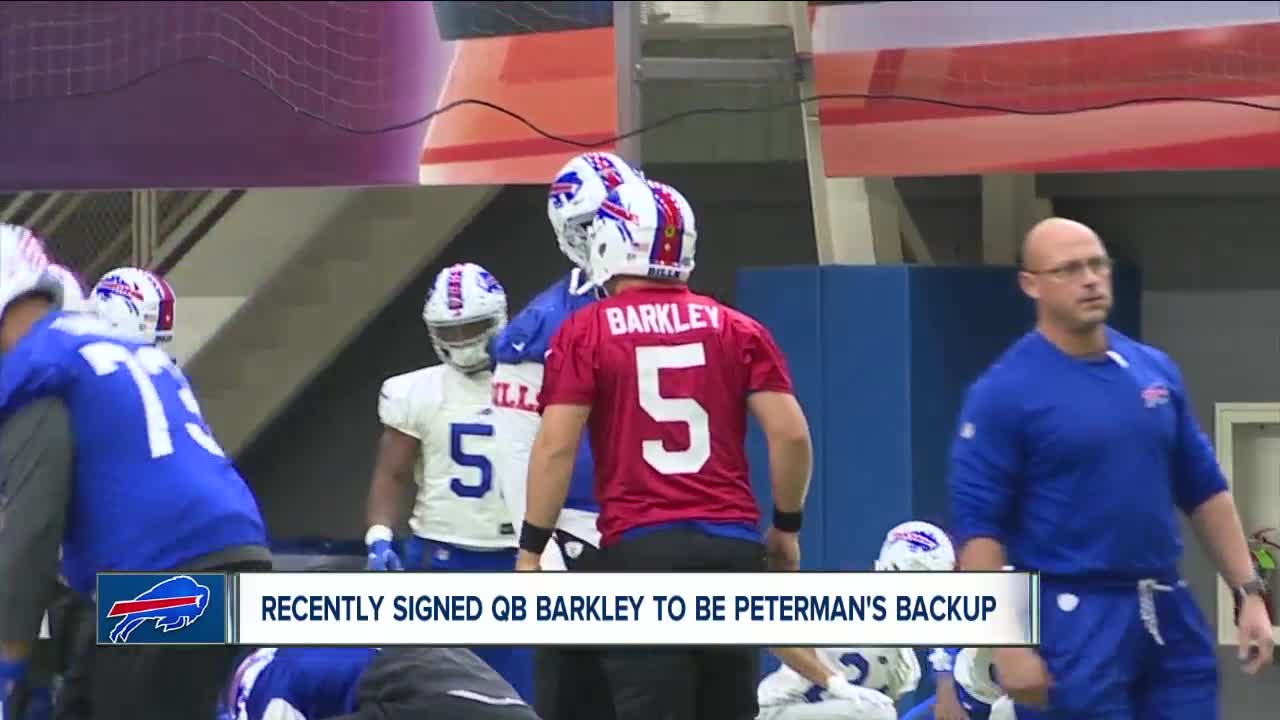 Buffalo Bills sign QB Matt Barkley to serve as potential backup Sunday