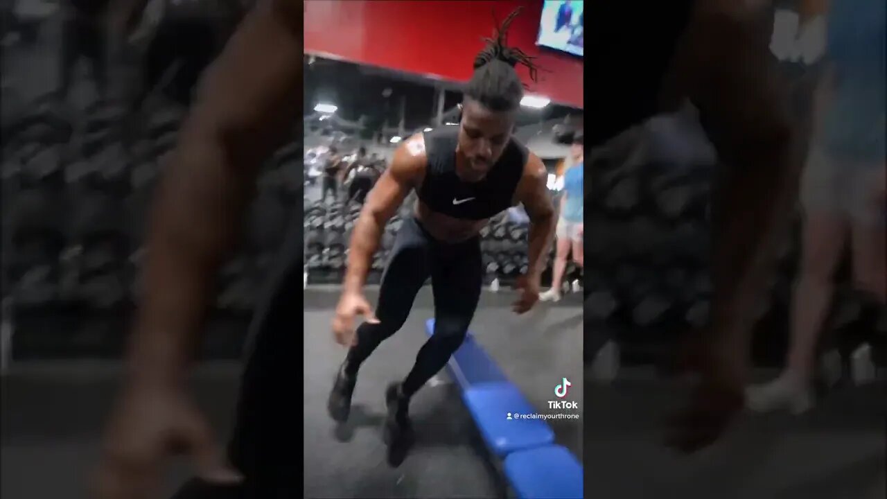 @YoGottiTV really been waiting on Angela Simmons 👑