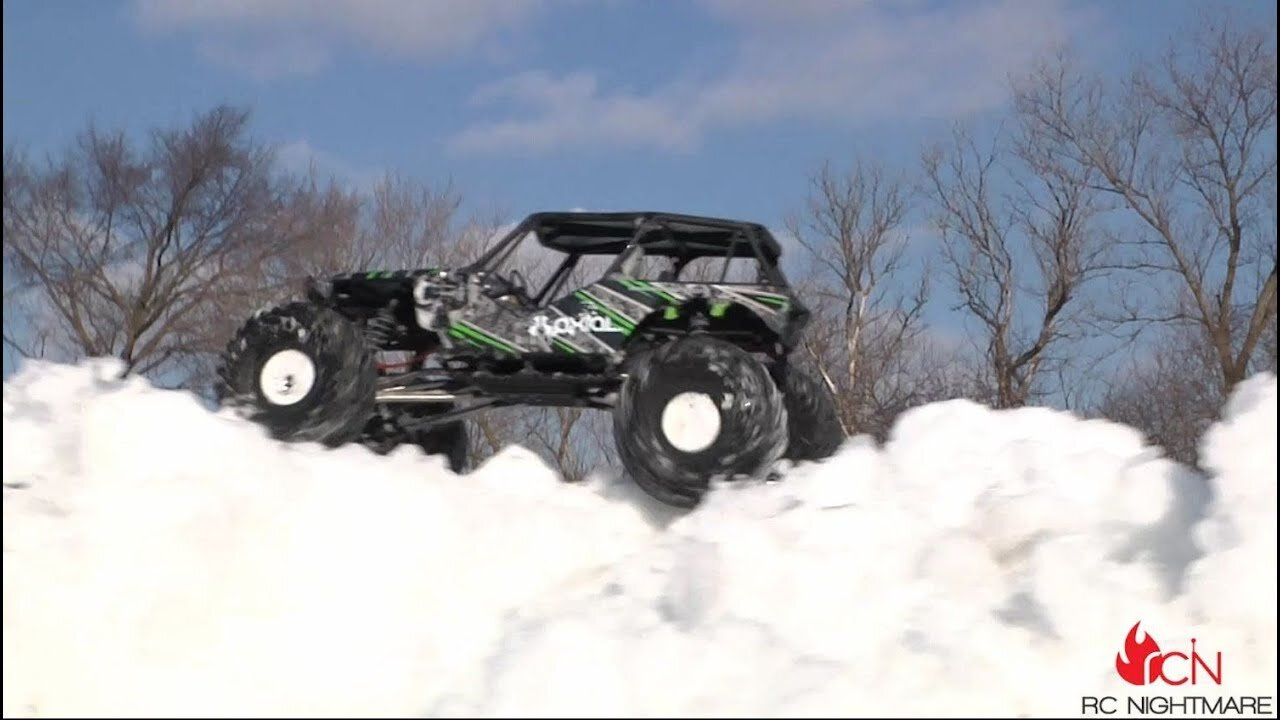 Axial Wraith Brushless Bashing Scaling & More-Snowtastic