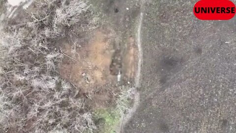 Unique shots from Ukraine: A dron discovers a trench with Russian soldiers